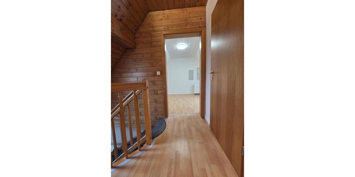 Maisonettenwohnung Arnstein - 5 Zimmer, 125 m&sup2;, 1.200&euro; | Angebot:26553721