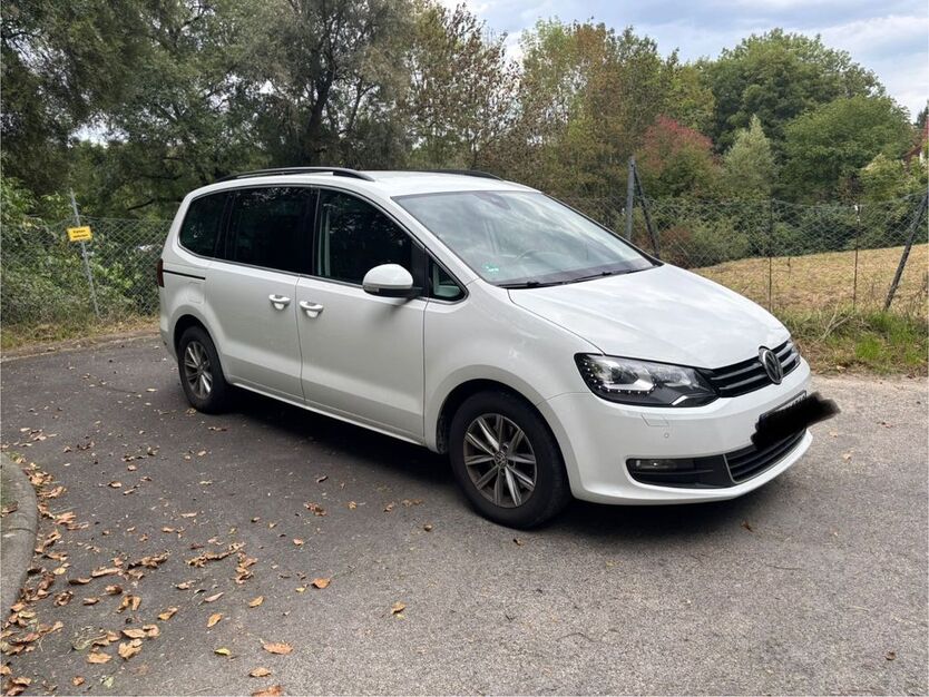 VW Sharan 100.000 km 17.990 € Würzburg 97076