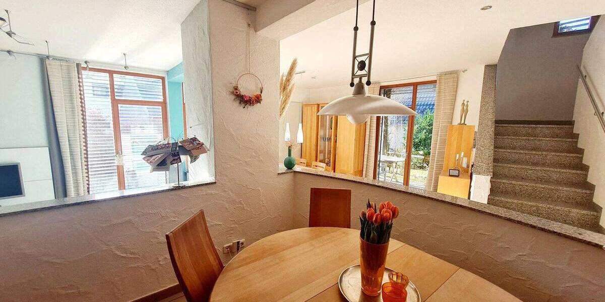 Einfamilienhaus Geroldshause Geroldshausen - 1 Zimmer, 273 m&sup2;, 790.000&euro; | Angebot:26402215