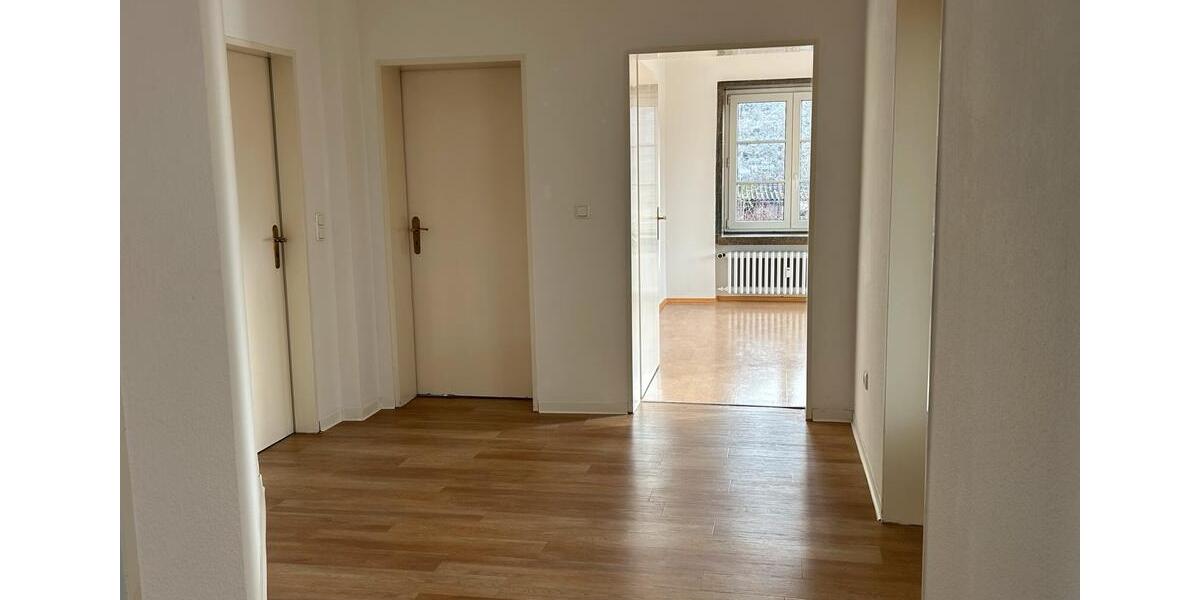 Etagenwohnung Kleinrinderfeld - 2.5 Zimmer, 100 m&sup2;, 860&euro; | Angebot:26341946