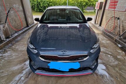 Kia pro ceed / ProCeed 97.890 km 16.100 &euro; Büchold 97450