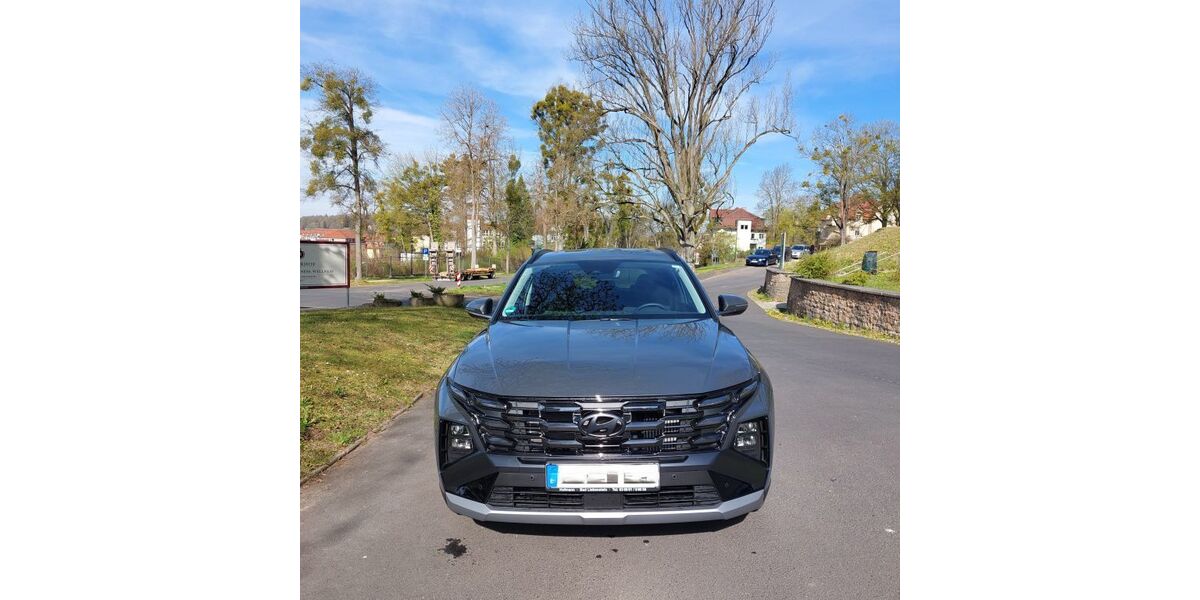 Hyundai TUCSON 13.700 km 28.900 &euro; Grafenrheinfeld 97506