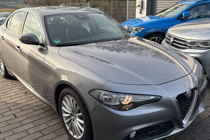 Alfa Romeo Giulia 84.600 km 19.900 &euro; Volkach 97332
