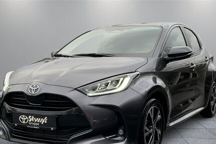 Toyota Yaris 1.500 km 27.490 € Würzburg 97076