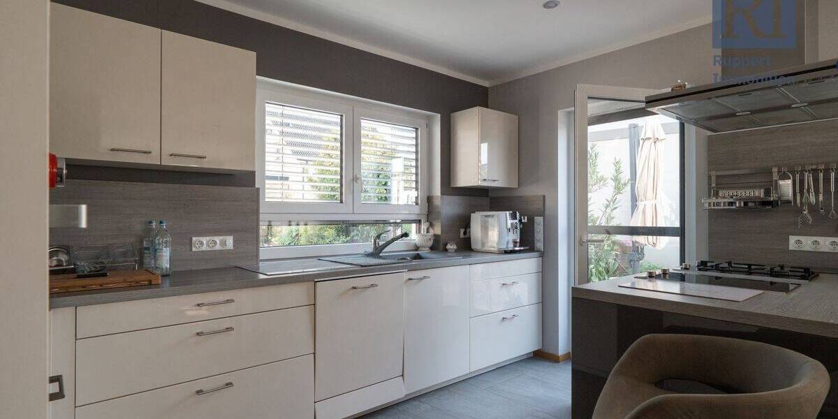 Einfamilienhaus Marktbreit - 5 Zimmer, 164 m&sup2;, 890.000&euro; | Angebot:23638335