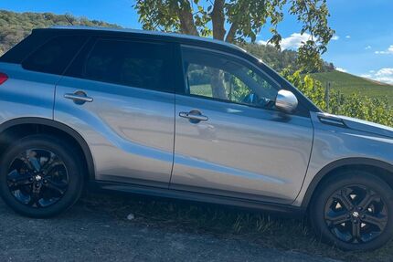 Suzuki Vitara 138.000 km 11.900 &euro; Rödelsee 97348