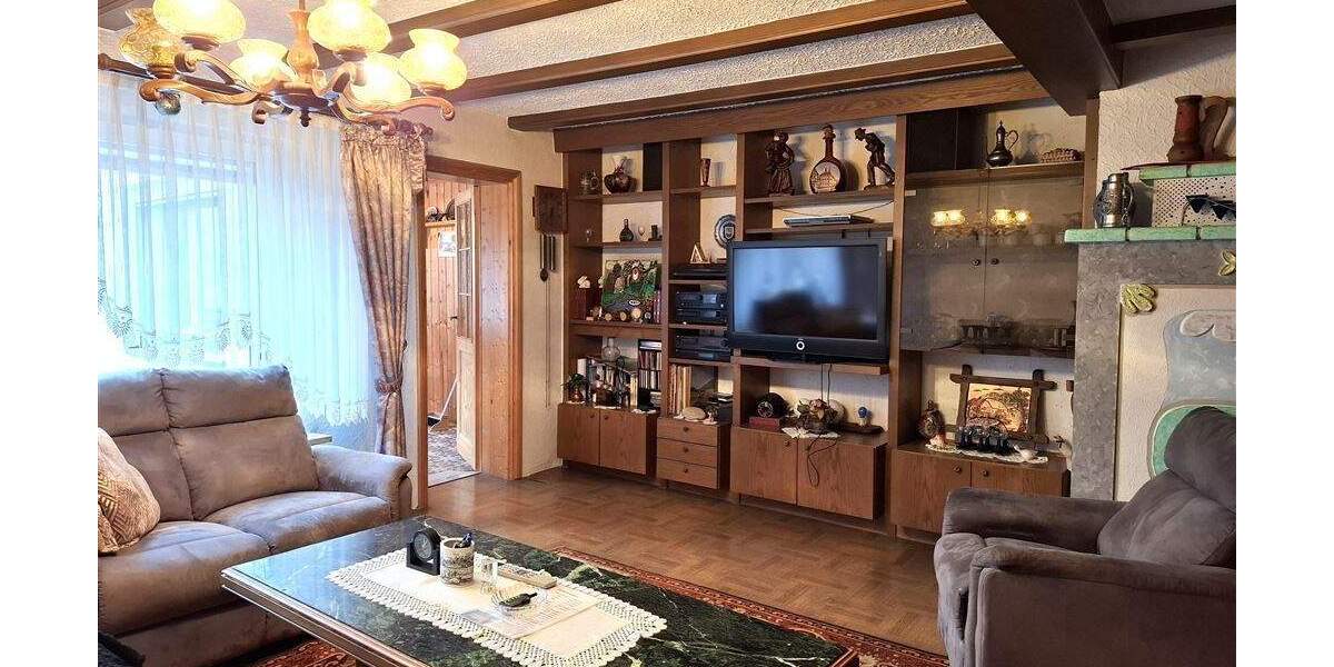 Reihenmittelhaus Thüngersheim - 5 Zimmer, 132 m&sup2;, 254.000&euro; | Angebot:25773569