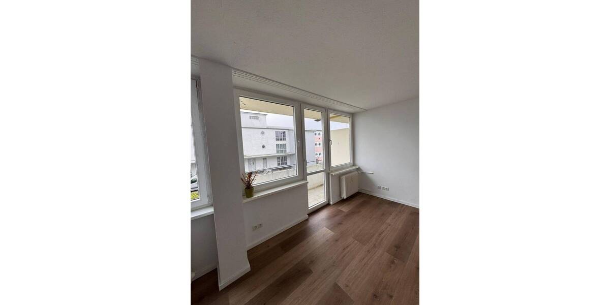 Etagenwohnung Würzburg Heidingsfeld - 3 Zimmer, 86 m&sup2;, 930&euro; | Angebot:26555092