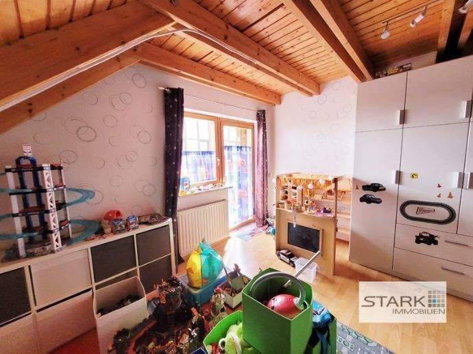 Etagenwohnung Giebelstadt Allersheim - 3 Zimmer, 118 m&sup2;, 600&euro; | Angebot:26824988