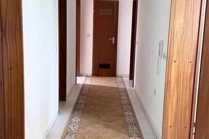 Wohnung Würzburg Lengfeld - 3 Zimmer, 100 m&sup2;, 590&euro; | Angebot:26646619