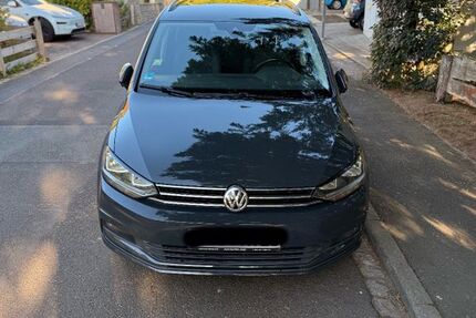 VW Touran 210.000 km 13.500 € Waldbüttelbrunn 97297