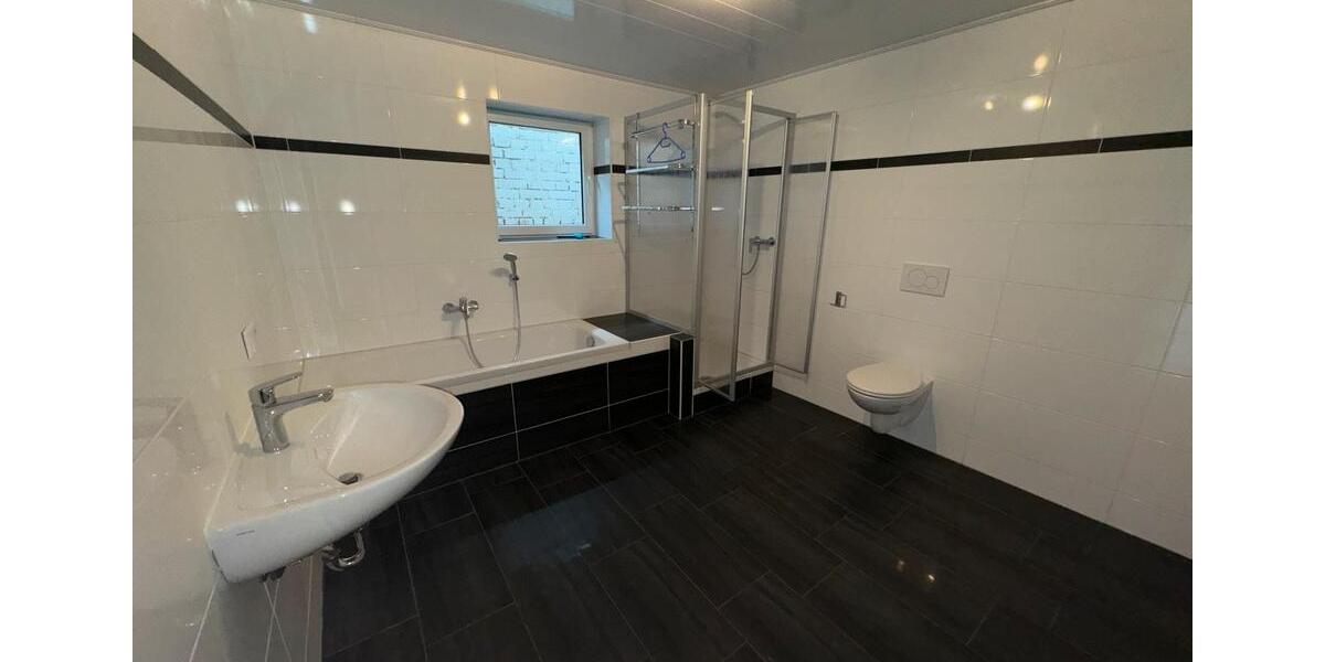 2 Zimmer Wohnung im EG 89qm mit Keller 2 zimmer