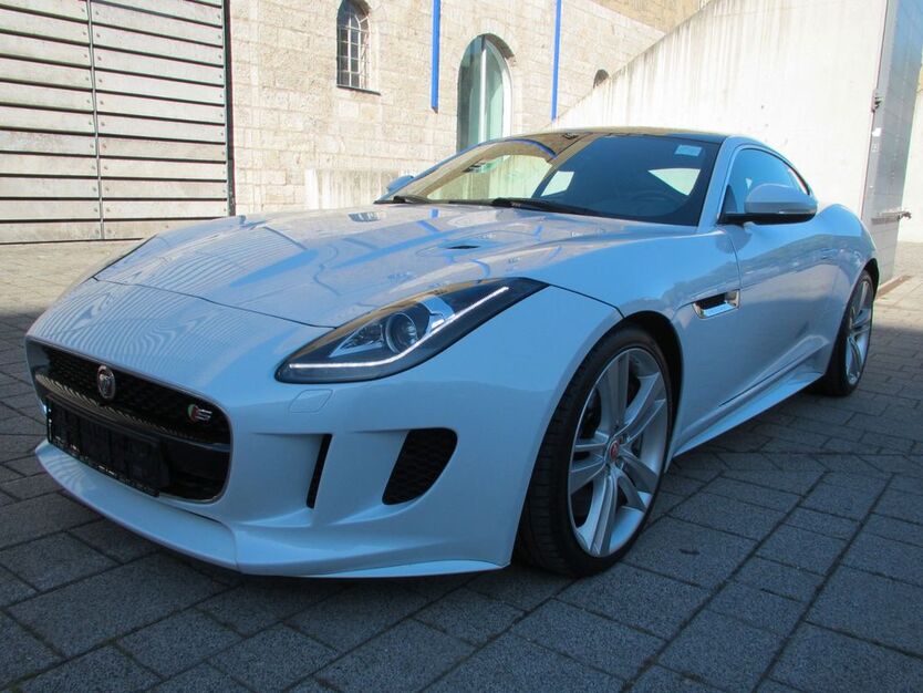 Jaguar F-Type 83.727 km 37.950 € Würzburg 97080