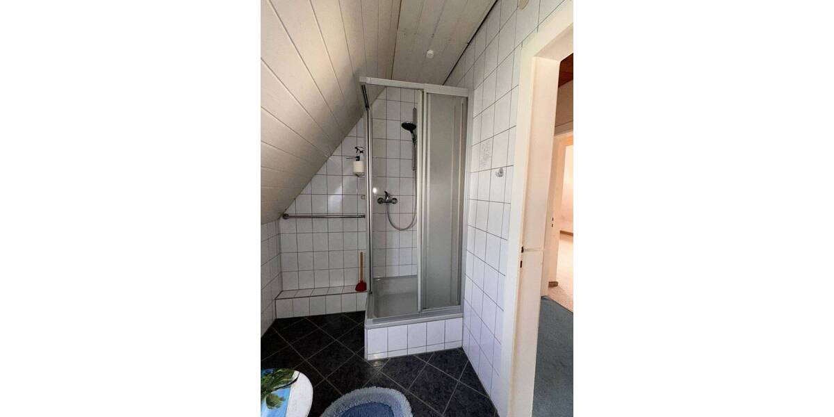 Einfamilienhaus Waldbüttelbrunn - 8 Zimmer, 189 m&sup2;, 509.000&euro; | Angebot:26824791