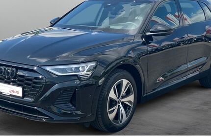 Audi Q8 e-tron 10.000 km 55.240 € Kitzingen 97318