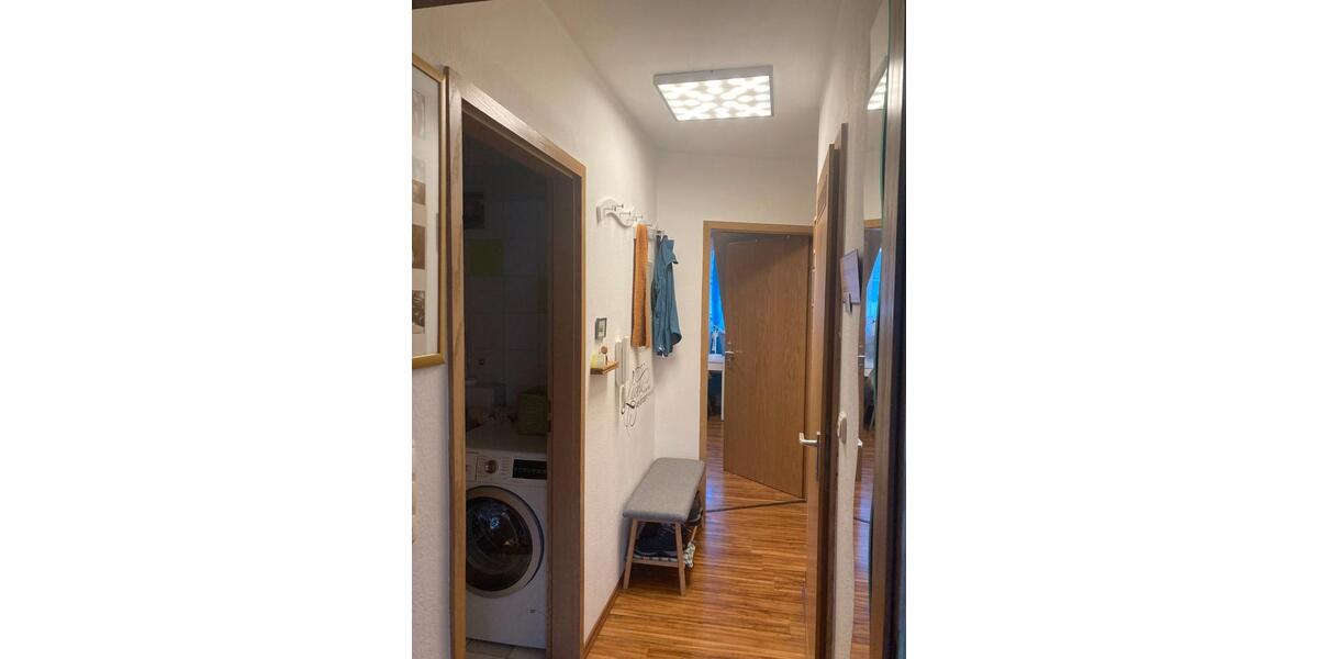 Dachgeschoßwohnung Würzburg Dürrbachau - 2.5 Zimmer, 54 m&sup2;, 190.000&euro; | Angebot:27002262
