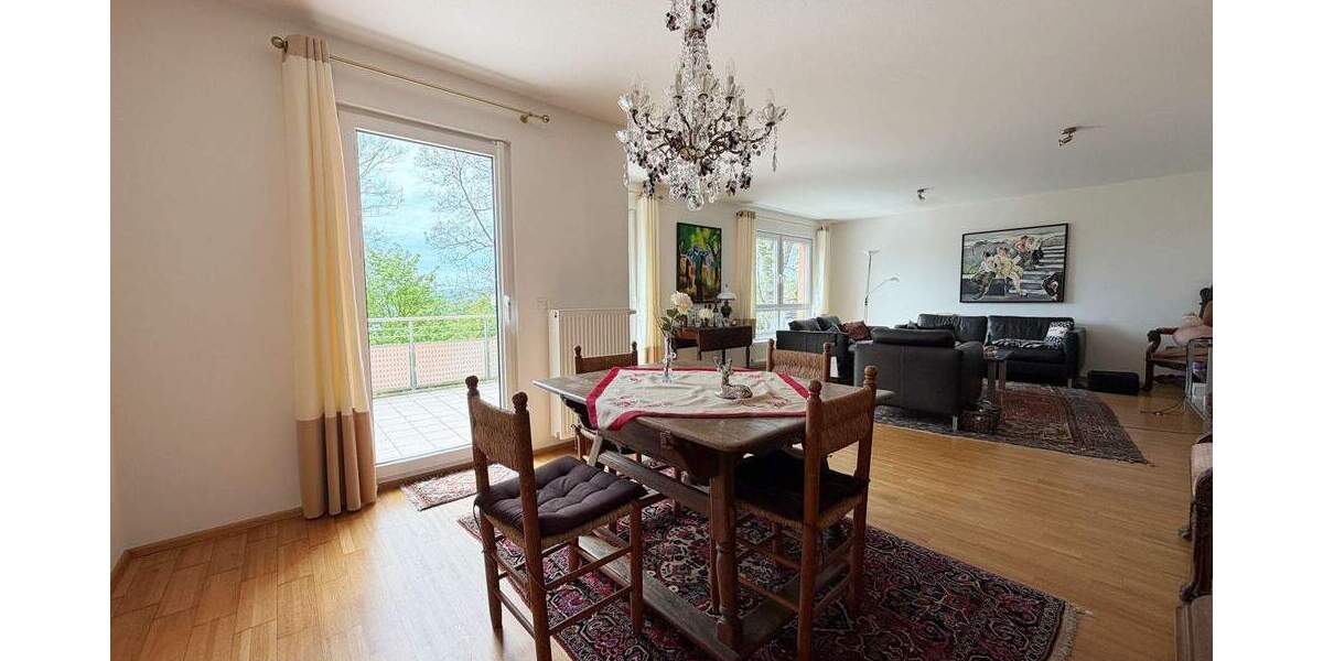 Etagenwohnung Würzburg Frauenland - 3 Zimmer, 107 m&sup2;, 590.000&euro; | Angebot:26450533