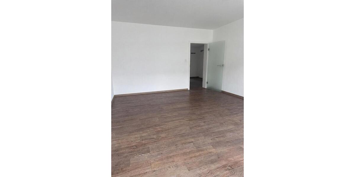 Etagenwohnung Würzburg - 5 Zimmer, 168 m&sup2;, 1.820&euro; | Angebot:26531530