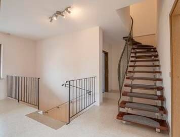 Mehrfamilienhaus, Wohnhaus Kleinrinderfeld - 7 Zimmer, 234 m&sup2;, 445.000&euro; | Angebot:25776835