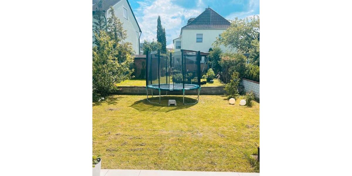 Mehrfamilienhaus, Wohnhaus Würzburg Heuchelhof - 7 Zimmer, 210 m&sup2;, 795.000&euro; | Angebot:26211941