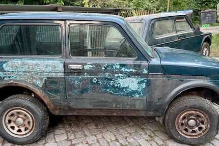 Lada Niva 75.768 km 4.000 &euro; Seinsheim 97342