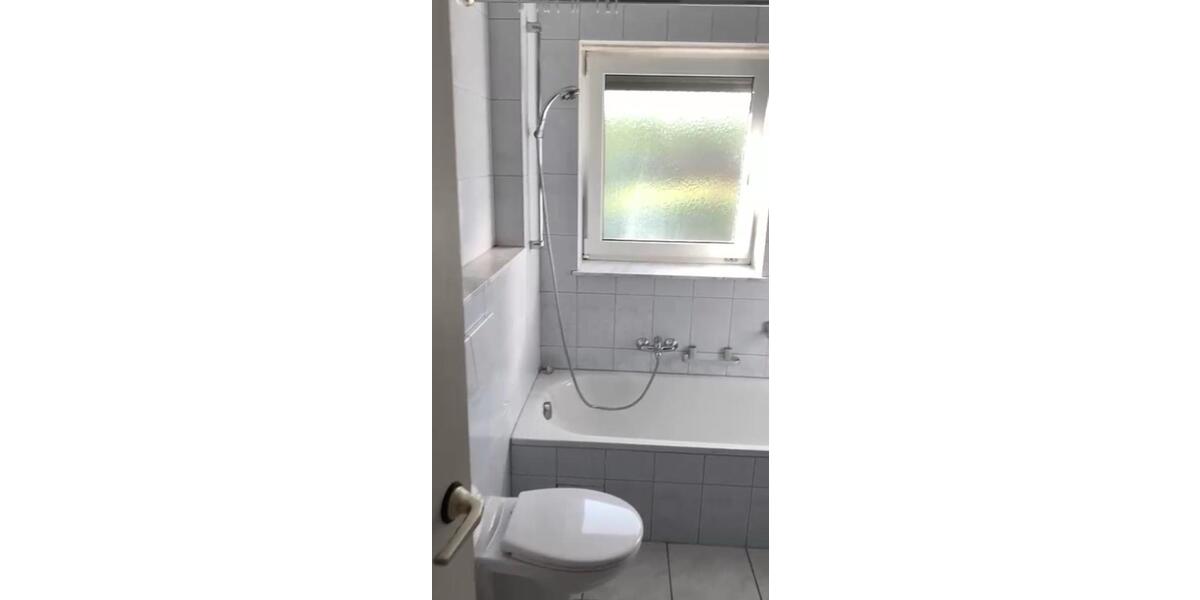 Dachgeschoßwohnung Arnstein - 3 Zimmer, 72 m&sup2;, 550&euro; | Angebot:26063242
