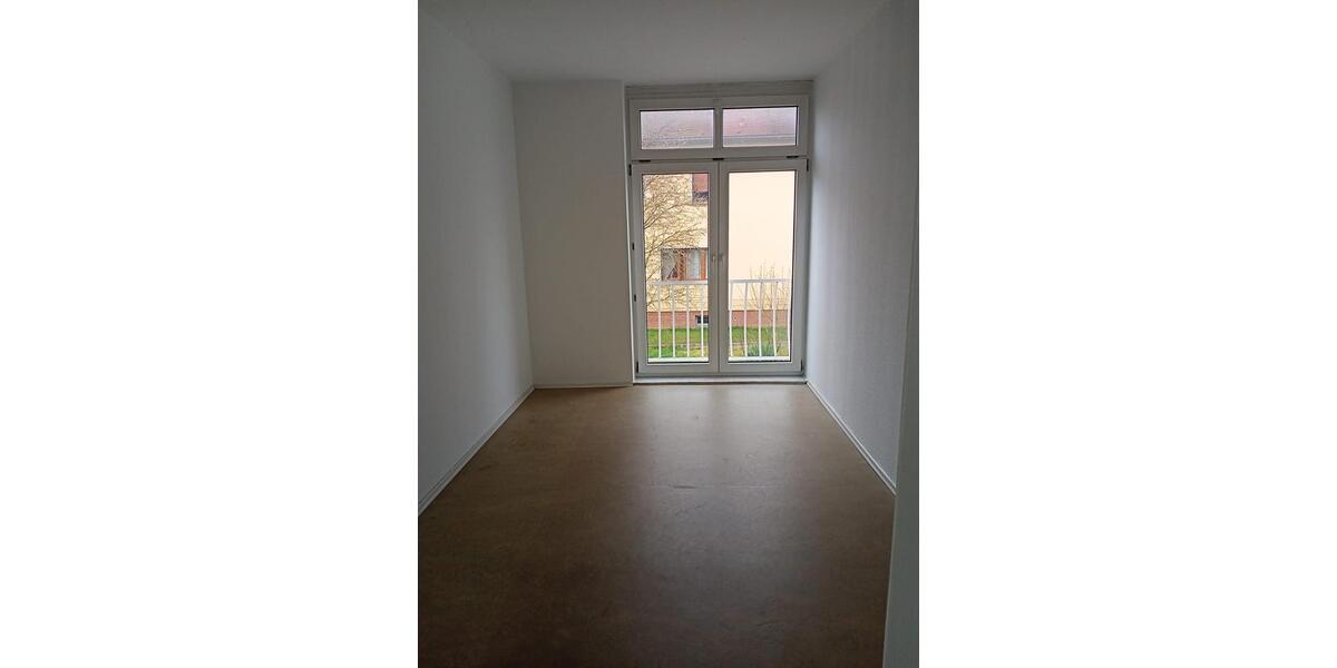Etagenwohnung Urspringen - 4.5 Zimmer, 128 m&sup2;, 880&euro; | Angebot:26228432