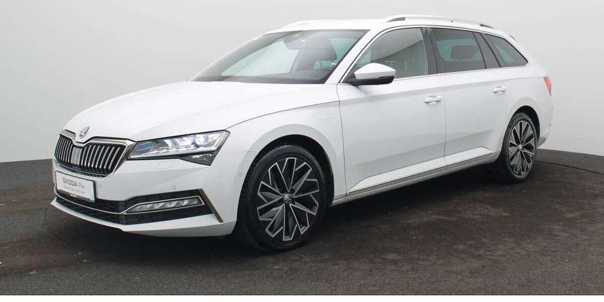 Skoda Superb 114.500 km 25.880 &euro; Würzburg 97084