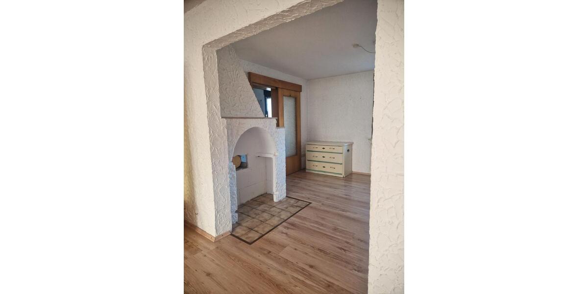 Doppelhaushälfte Güntersleben - 6 Zimmer, 99 m&sup2;, 265.000&euro; | Angebot:26635501