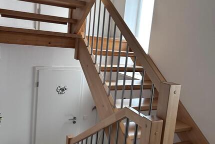 Haus Mainbernheim - 10 Zimmer, 270 m&sup2;, 580.000&euro; | Angebot:27108909