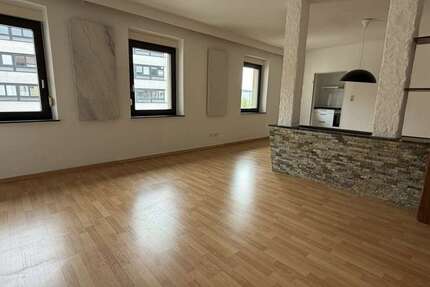 Haus Würzburg / Grombühl Grombühl - 12 Zimmer, 150 m&sup2;, 499.500&euro; | Angebot:26961394