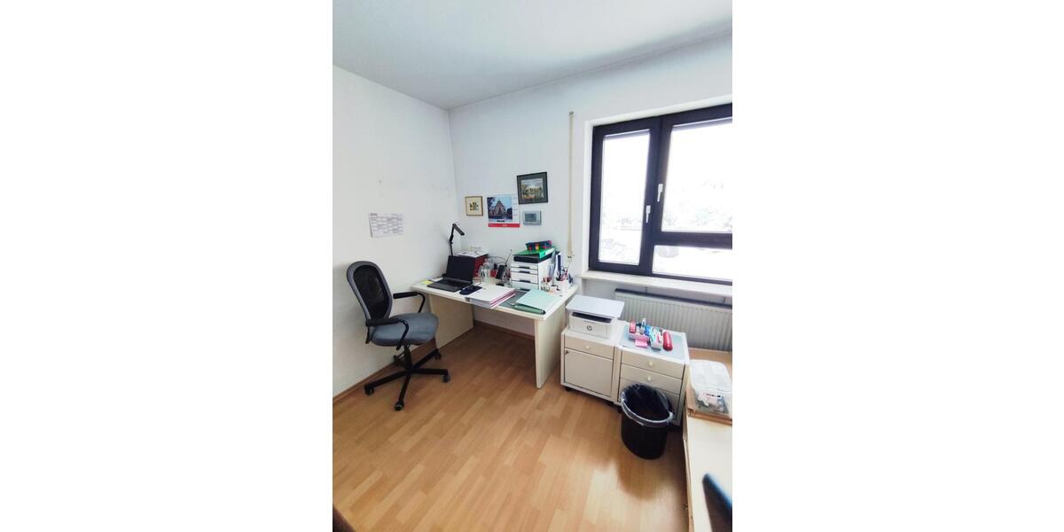 Etagenwohnung Volkach - 3 Zimmer, 89 m&sup2;, 800&euro; | Angebot:25059111