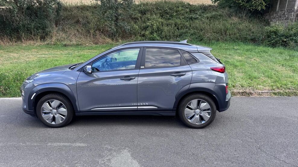 Hyundai KONA Elektro 42.987 km 16.450 € Mühlhausen 97230