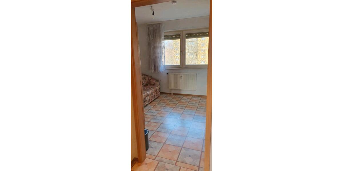 Etagenwohnung Würzburg Lengfeld - 3 Zimmer, 82 m&sup2;, 295.000&euro; | Angebot:25708308