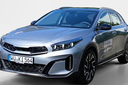 Kia XCeed 1.885 km 25.402 &euro; Würzburg 97076