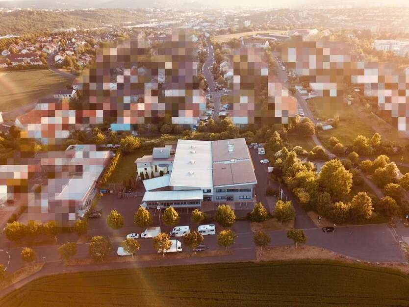 Halle in Würzburg 5.200.000 € 2000 m²