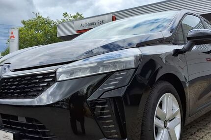 Renault Clio 2.155 km 19.490 € Würzburg 97084