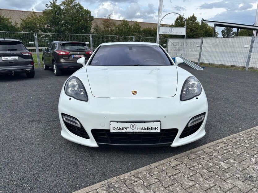 Porsche Panamera 183.000 km 28.560 € Schwarzach am Main 97359