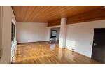 Bungalow Würzburg Dürrbachau - 7 Zimmer, 200 m&sup2;, 685.000&euro; | Angebot:26818620