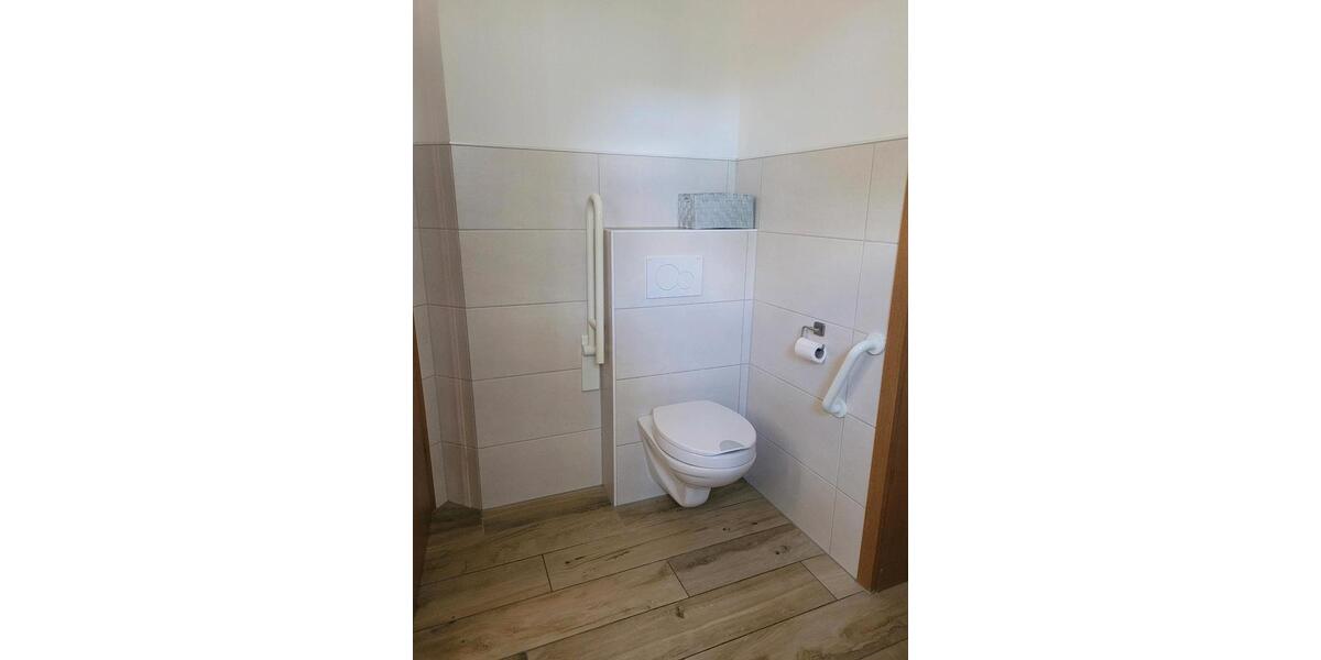Erdgeschoßwohnung Veitshöchheim - 2 Zimmer, 60 m&sup2;, 700&euro; | Angebot:26586616