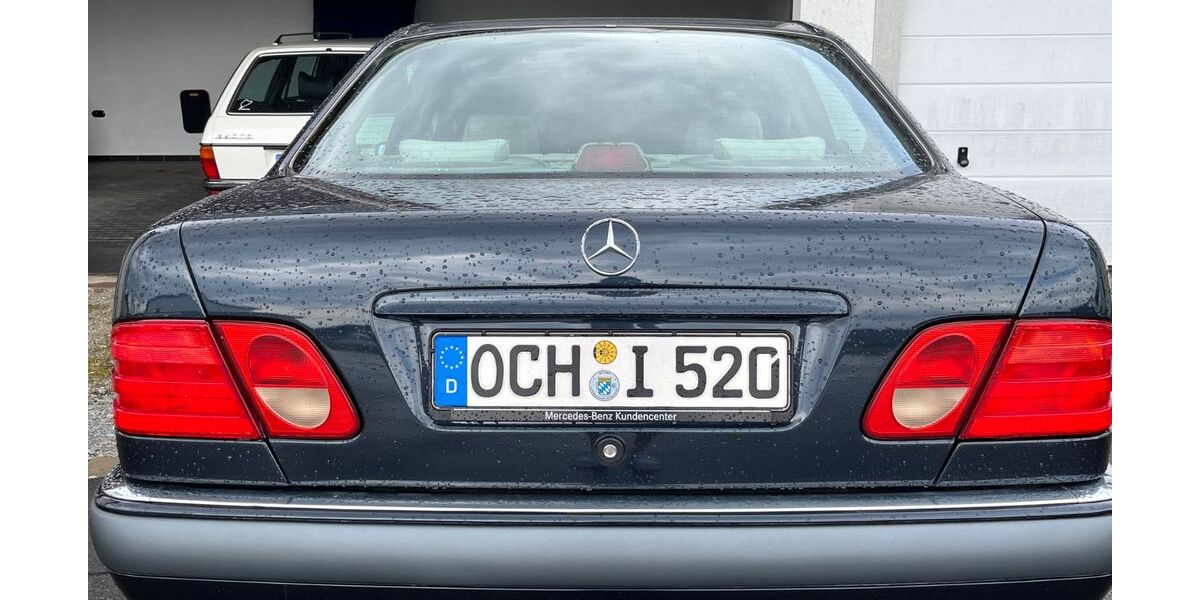 Mercedes-Benz E 300 400.810 km 5.000 &euro; Oberpleichfeld 97241
