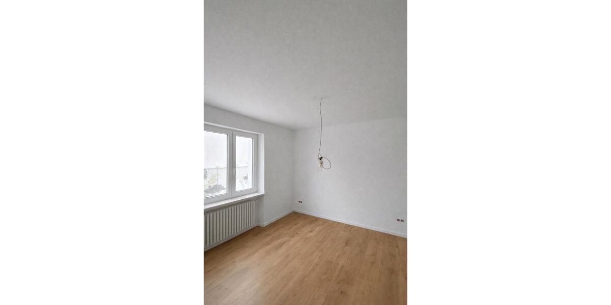 Erdgeschoßwohnung Werneck - 3 Zimmer, 85 m&sup2;, 1.100&euro; | Angebot:24370156