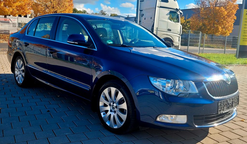 Skoda Superb 223.000 km 5.990 &euro; Reichenberg,Albertshausen 97234