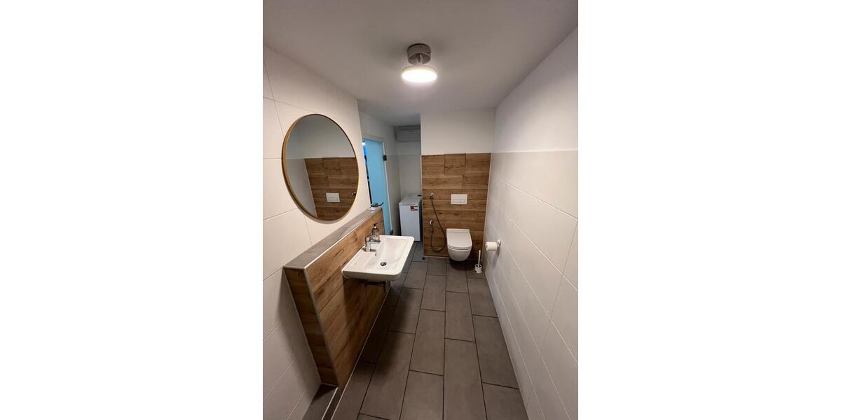 Dachgeschoßwohnung Würzburg Lengfeld - 2.5 Zimmer, 78 m&sup2;, 1.000&euro; | Angebot:25303505