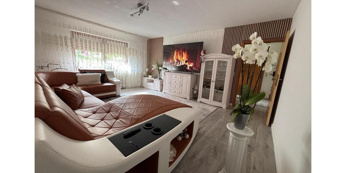 Etagenwohnung Tauberbischofsheim - 3 Zimmer, 100 m&sup2;, 259.000&euro; | Angebot:24744066