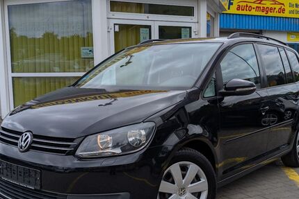 VW Touran 200.000 km 7.696 &euro; Würzburg 97078