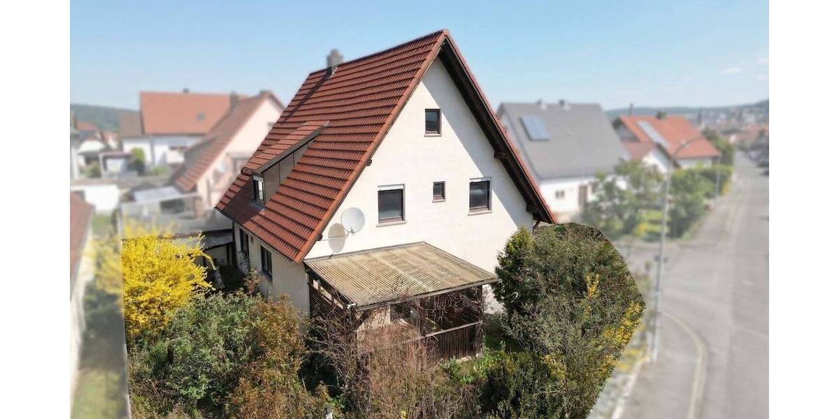 Mehrfamilienhaus, Wohnhaus Zellingen - 6 Zimmer, 166 m&sup2;, 390.000&euro; | Angebot:26204205