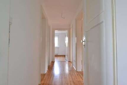 Wohnung Würzburg Frauenland - 2.5 Zimmer, 45 m&sup2;, 220.000&euro; | Angebot:26494040