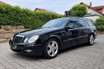 Mercedes-Benz E 280 352.500 km 3.300 &euro; Großrinderfeld 97950