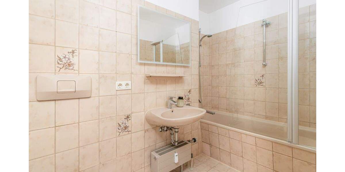 Etagenwohnung Höchberg - 3 Zimmer, 89 m&sup2;, 249.000&euro; | Angebot:25153132